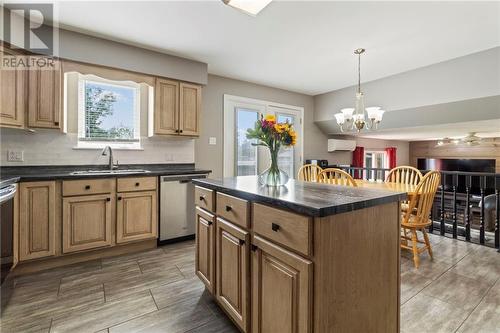 126 Fairview Knoll Drive, Moncton, NB - Indoor Photo Showing Kitchen