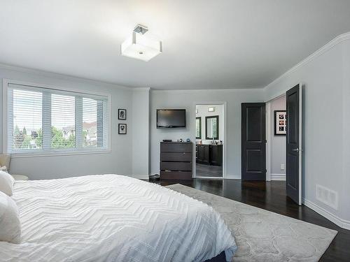 Chambre Ã  coucher principale - 3995 Rue Fernand-Dumont, Montréal (Saint-Laurent), QC - Indoor Photo Showing Bedroom