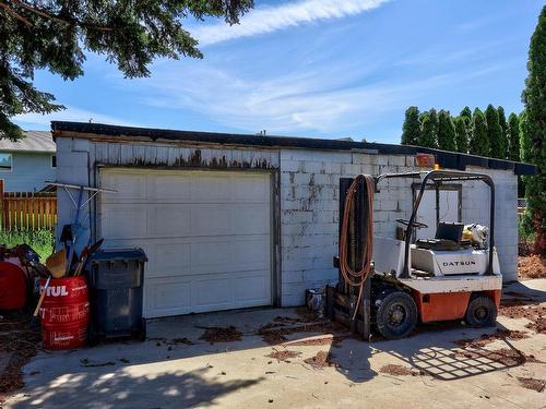 1128 Bentley Place, Kamloops, BC - Outdoor