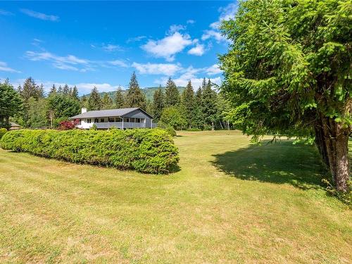 1301 Sayward Rd, Sayward, BC 