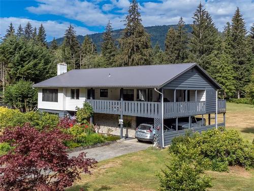 1301 Sayward Rd, Sayward, BC 