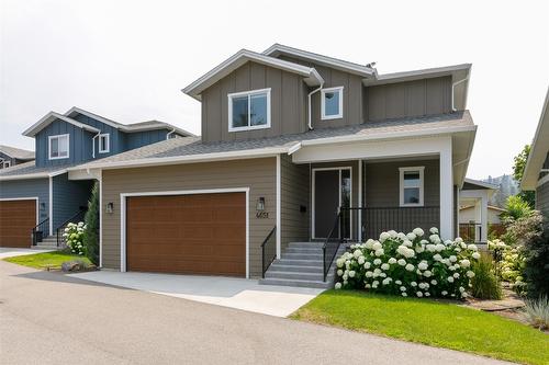 4651 Raymer Road, Kelowna, BC - Outdoor With Facade