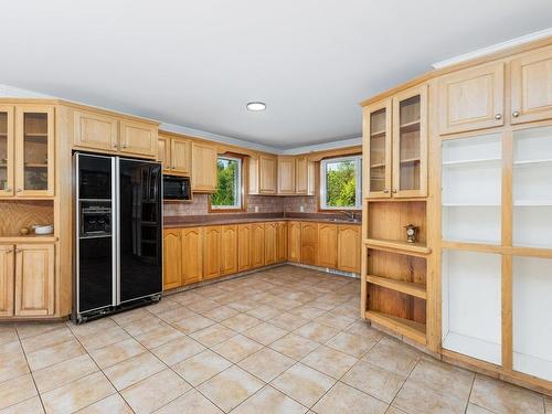 Cuisine - 522 Ch. De La Presqu'Île, Saint-André-Avellin, QC - Indoor Photo Showing Kitchen