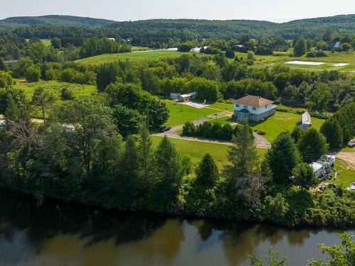 Photo aÃ©rienne - 522 Ch. De La Presqu'Île, Saint-André-Avellin, QC - Outdoor With Body Of Water With View