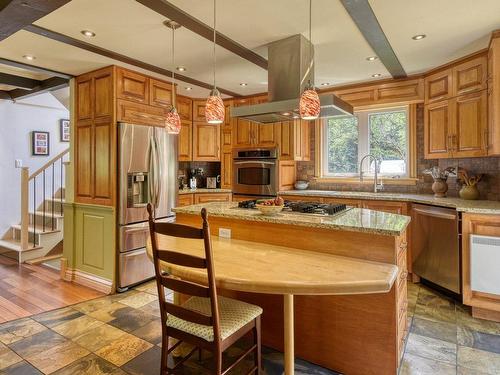 Kitchen - 2100 Route 321, Lac-Simon, QC - Indoor Photo Showing Kitchen