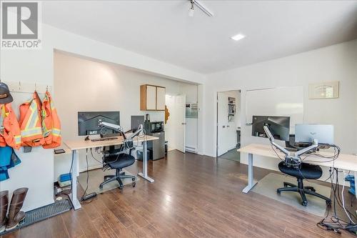 614 Josephine  Street, Nelson, BC - Indoor Photo Showing Office