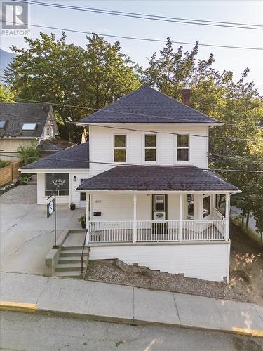 614 Josephine  Street, Nelson, BC - Outdoor With Deck Patio Veranda