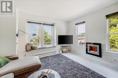 614 Josephine  Street, Nelson, BC - Indoor Photo Showing Living Room With Fireplace