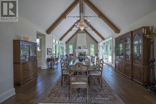 1011 Cherrygrove Drive, London, ON - Indoor Photo Showing Dining Room