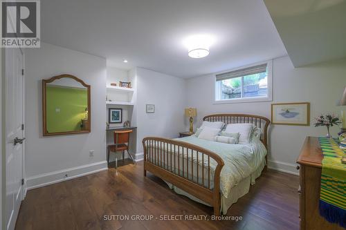 1011 Cherrygrove Drive, London, ON - Indoor Photo Showing Bedroom