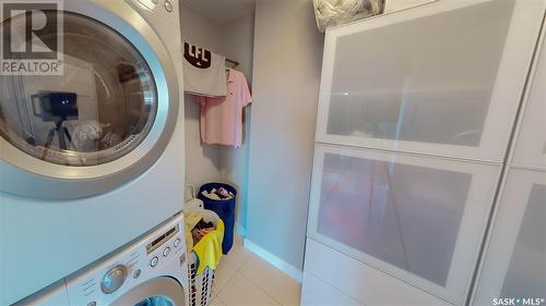 602 2300 Broad Street, Regina, SK - Indoor Photo Showing Laundry Room