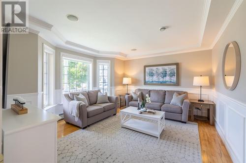 65 Regent Street, St. John’S, NL - Indoor Photo Showing Living Room