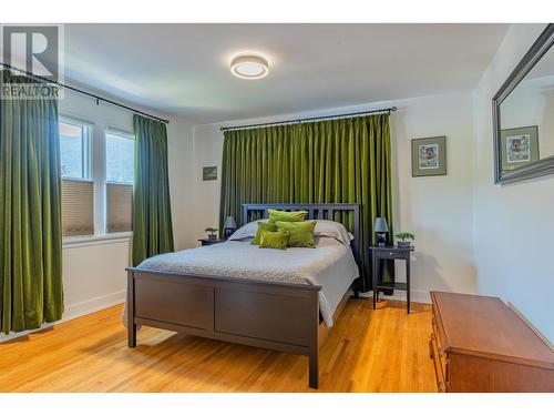 1101 Columbia  Avenue, Trail, BC - Indoor Photo Showing Bedroom