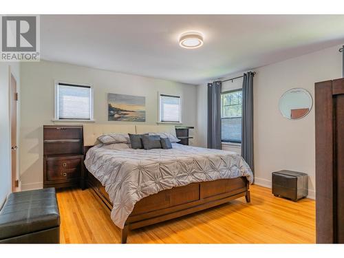 1101 Columbia  Avenue, Trail, BC - Indoor Photo Showing Bedroom