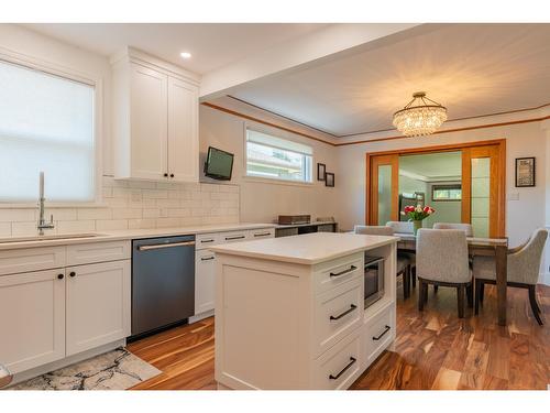 1101 Columbia Avenue, Trail, BC - Indoor