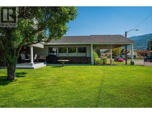 1101 Columbia  Avenue, Trail, BC - Outdoor With Deck Patio Veranda