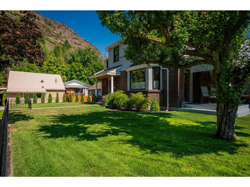 1101 Columbia Avenue, Trail, BC - Outdoor With Deck Patio Veranda