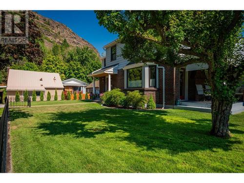 1101 Columbia  Avenue, Trail, BC - Outdoor With Deck Patio Veranda