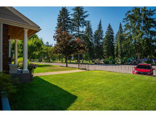 1101 Columbia Avenue, Trail, BC - Outdoor