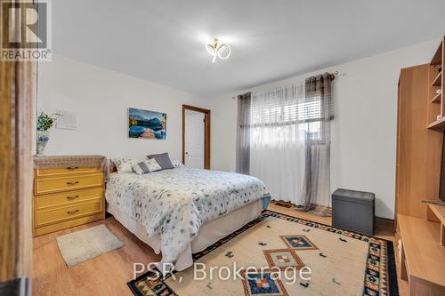 154 Gainsborough Road, Hamilton (Riverdale), ON - Indoor Photo Showing Bedroom