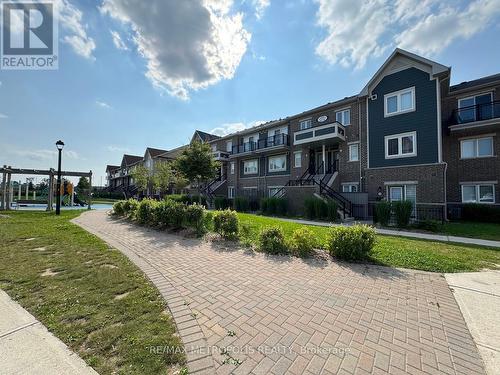 294 - 250 Sunny Meadow Boulevard, Brampton (Sandringham-Wellington), ON - Outdoor With Facade