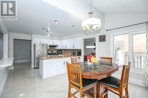 59 Parkside Drive E, Brampton, ON - Indoor Photo Showing Dining Room