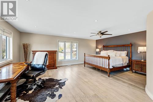 11 Rayne Avenue, Oakville (College Park), ON - Indoor Photo Showing Bedroom