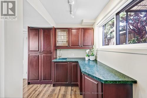 11 Rayne Avenue, Oakville (College Park), ON - Indoor