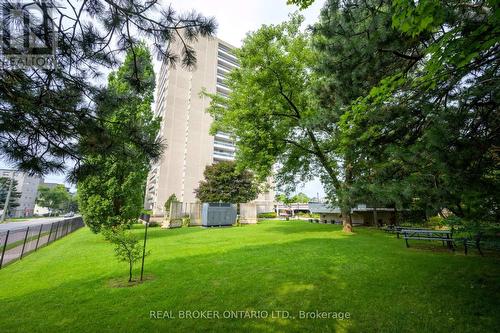 507 - 2263 Marine Drive, Oakville (Bronte West), ON - Outdoor With Backyard