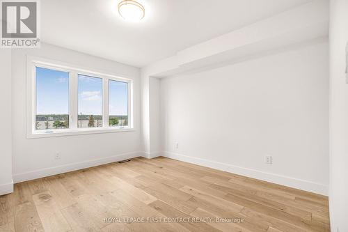 22 Alderwood Lane, Barrie (Allandale), ON - Indoor Photo Showing Other Room