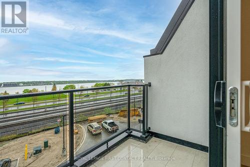 22 Alderwood Lane, Barrie (Allandale), ON - Outdoor With Balcony With View