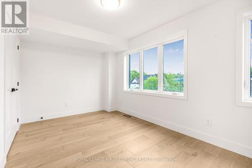 22 Alderwood Lane, Barrie (Allandale), ON - Indoor Photo Showing Other Room