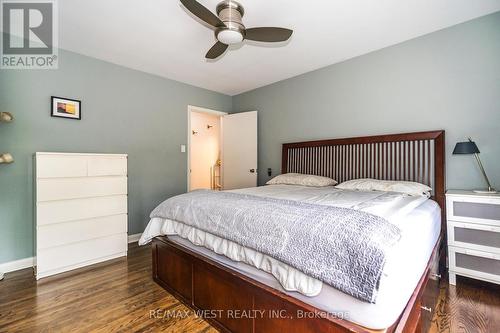 34 Penhurst Avenue, Toronto (Stonegate-Queensway), ON - Indoor Photo Showing Bedroom