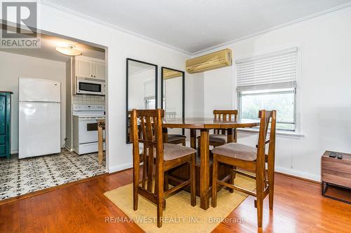 34 Penhurst Avenue, Toronto (Stonegate-Queensway), ON - Indoor Photo Showing Dining Room