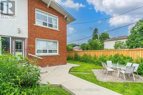 34 Penhurst Avenue, Toronto (Stonegate-Queensway), ON - Outdoor