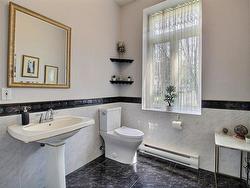 Powder room - 