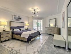 Master bedroom - 