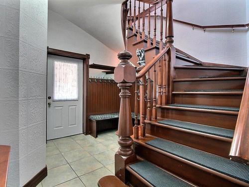 Staircase - 6296 Rue Principale, Sainte-Croix, QC - Indoor Photo Showing Other Room