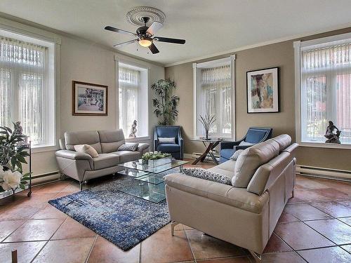 Salon - 6296 Rue Principale, Sainte-Croix, QC - Indoor Photo Showing Living Room