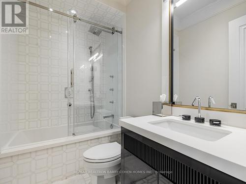 100 Ardwold Gate, Toronto (Casa Loma), ON - Indoor Photo Showing Bathroom