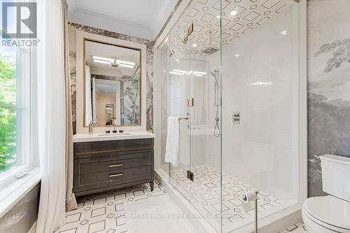 100 Ardwold Gate, Toronto (Casa Loma), ON - Indoor Photo Showing Bathroom