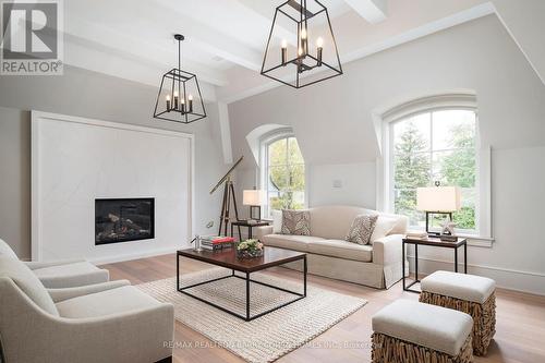 101 Old Colony Road, Toronto (St. Andrew-Windfields), ON - Indoor Photo Showing Living Room With Fireplace