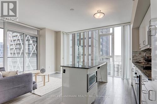 2203 - 426 University Avenue, Toronto, ON - Indoor Photo Showing Kitchen