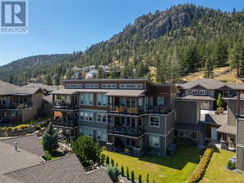 4000 Redstone Crescent Unit# 218, Peachland, BC - Outdoor