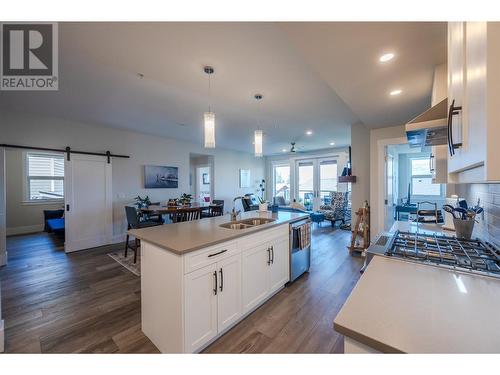 4000 Redstone Crescent Unit# 218, Peachland, BC - Indoor