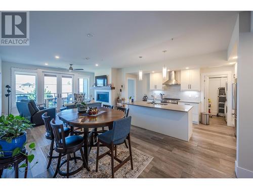 4000 Redstone Crescent Unit# 218, Peachland, BC - Indoor Photo Showing Dining Room