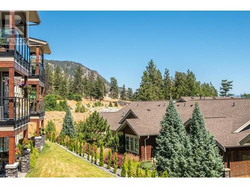 4000 Redstone Crescent Unit# 218, Peachland, BC - Outdoor