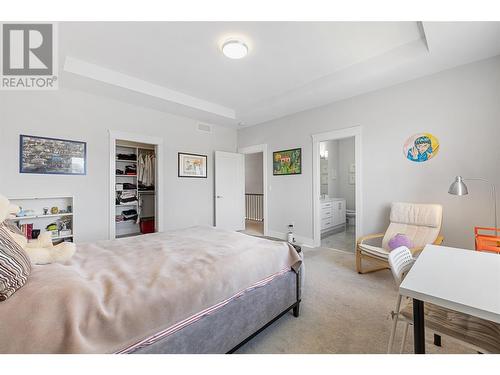 1295 Mine Hill Drive, Kelowna, BC - Indoor Photo Showing Bedroom