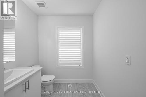 313 Mullighan Gardens, Peterborough (Northcrest), ON - Indoor Photo Showing Bathroom