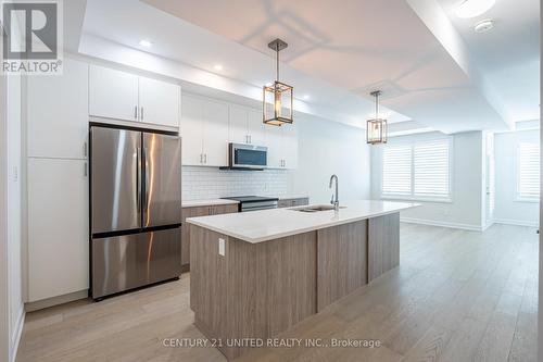 313 Mullighan Gardens, Peterborough (Northcrest), ON - Indoor Photo Showing Kitchen With Upgraded Kitchen